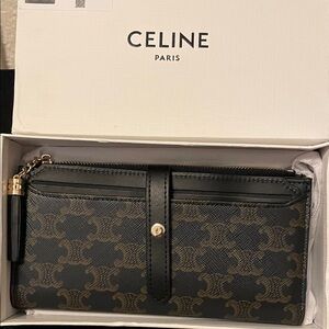 Black and Brown Triomphe Zip Card Wallet. Closet clearout no returns.